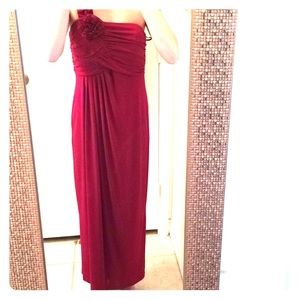 Beautiful Red Dress. Enfocus.